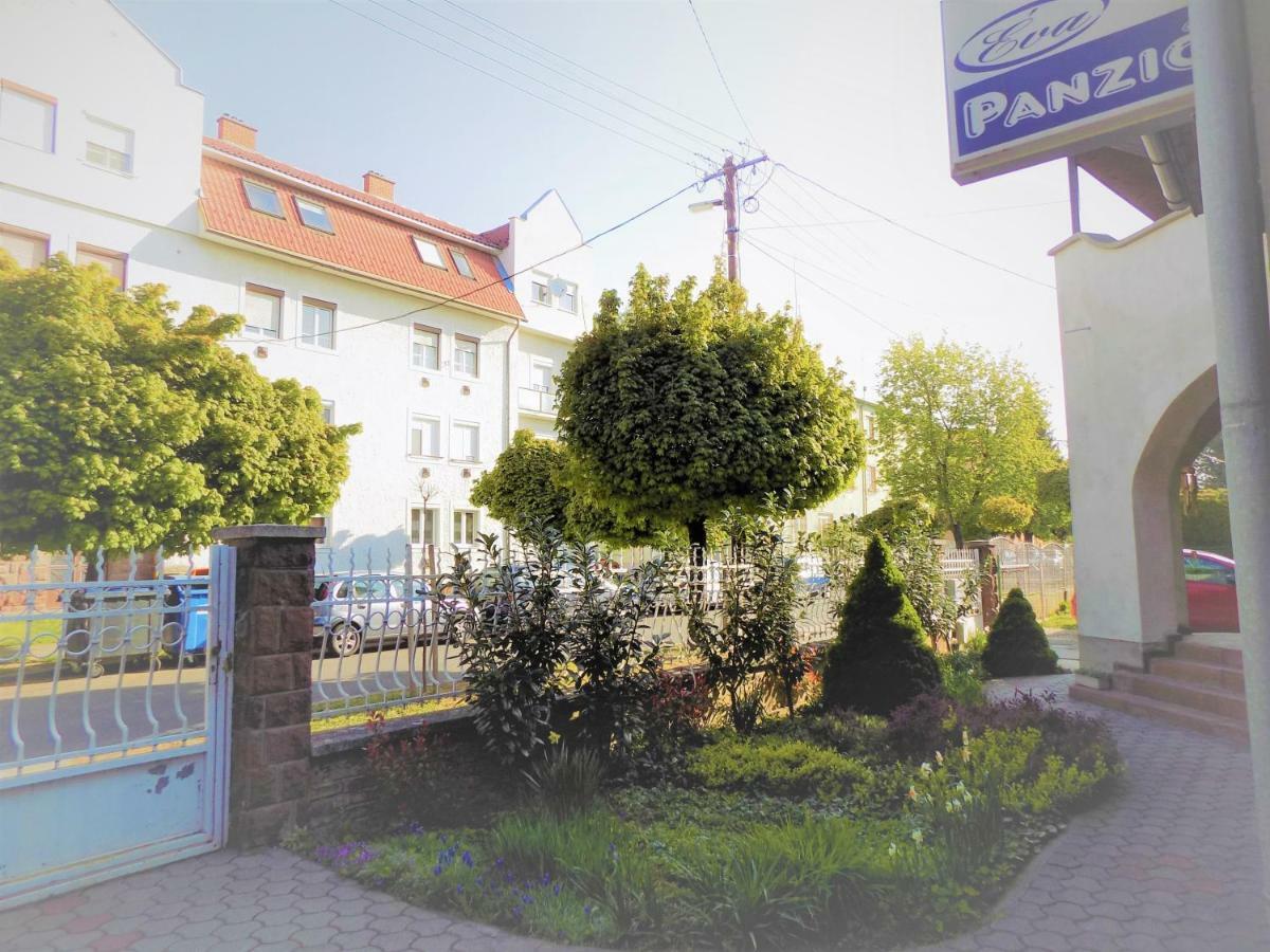 Eva Vendeghaz Hotel Kaposvár Eksteriør billede
